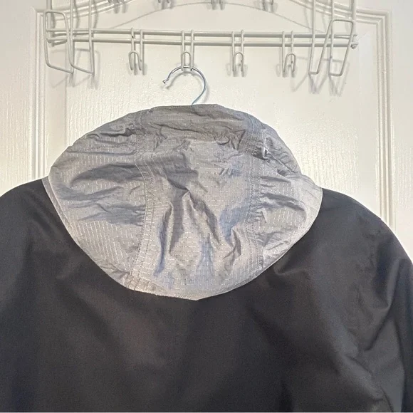 Spyder all weather women’s jacket XL - Picture 9 of 9